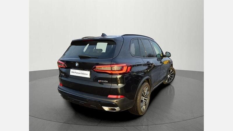 Używany BMW X5 xLine 340 KM (250 kW) 2020 Czarny szafir metalizowany SUV