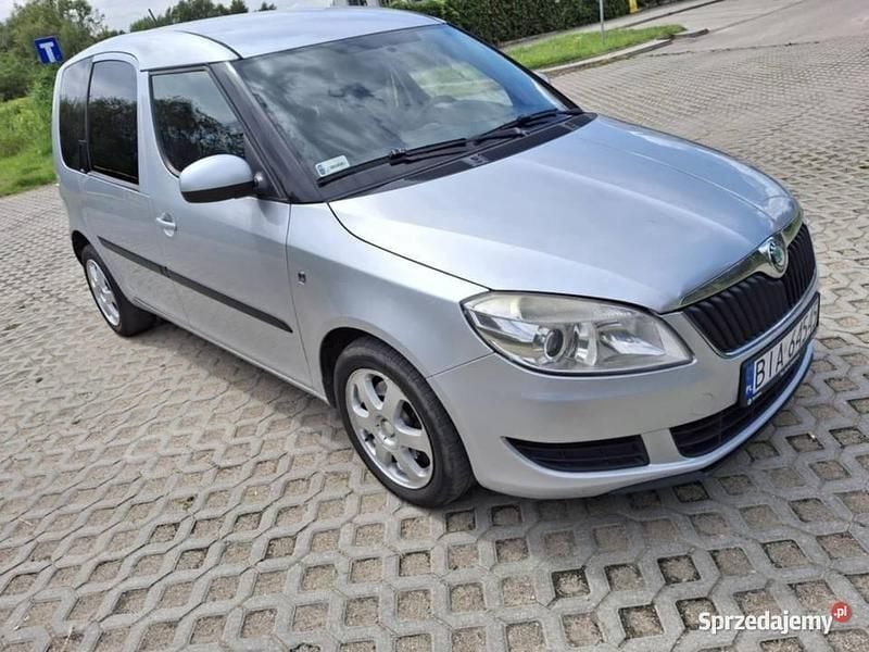 Używany Skoda Roomster 2010 Srebrny Minivan
