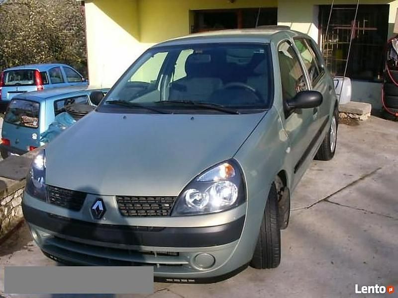 Używany Renault Clio II 75 KM (55 kW) 2003 Zielony Hatchback