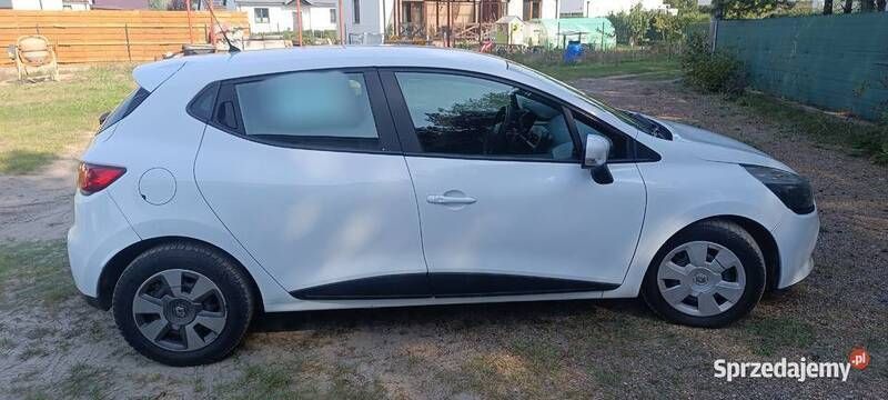 Biały Używany 2016 Renault Clio IV Hatchback | 23 900 zł (Uczciwa cena) - Obraz 1/4
