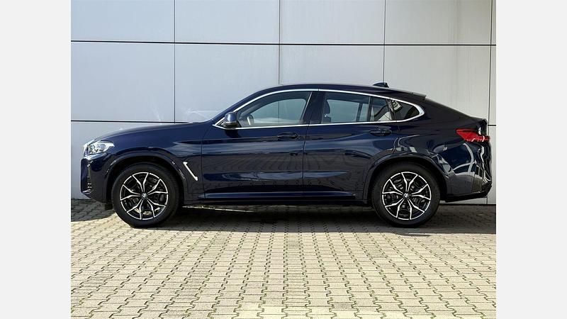 Używany BMW X4 190 KM (139 kW) 2024 Niebieski tanzanite bmw individual metalizowany SUV