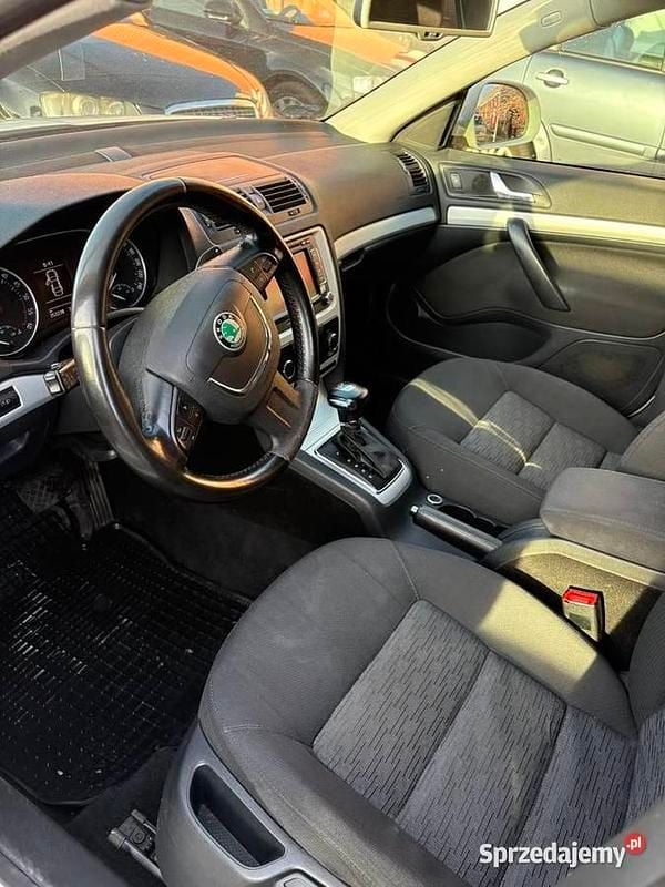Używany Skoda Octavia 2011 Biały Kombi