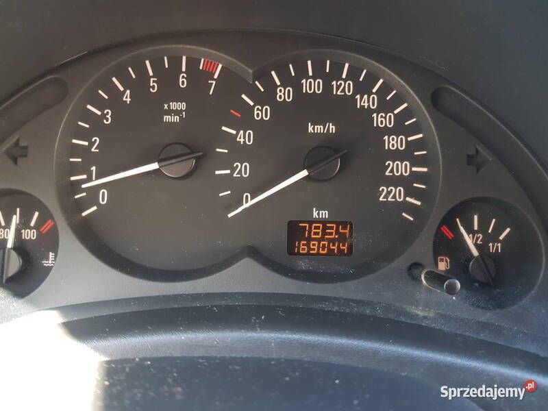 Używany Opel Corsa 58 KM (42 kW) 2002 Hatchback