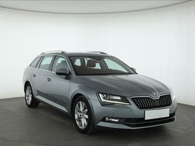 Szary Używany 2019 Skoda Superb Kombi | 59 999 zł (Super Cena) - Obraz 1/4