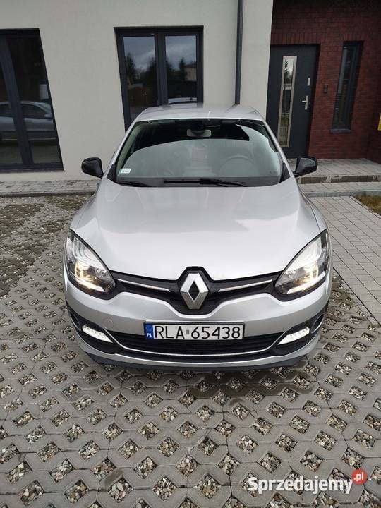 Srebrny Używany 2015 Renault Mégane III Hatchback | 28 999 zł (Uczciwa cena) - Obraz 1/4