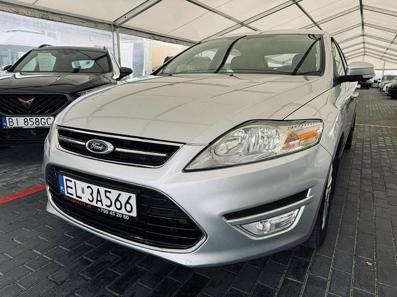 Srebrny Używany 2012 Ford Mondeo Hatchback | 18 700 zł (Uczciwa cena) - Obraz 1/4