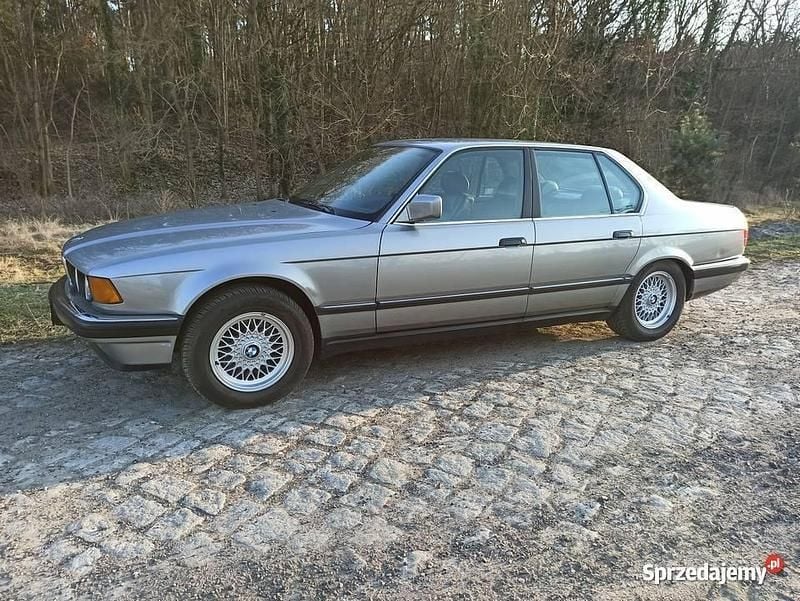 Używany 1986 BMW 735 Sedan/Limuzyna | 19 500 zł - Obraz 1/4