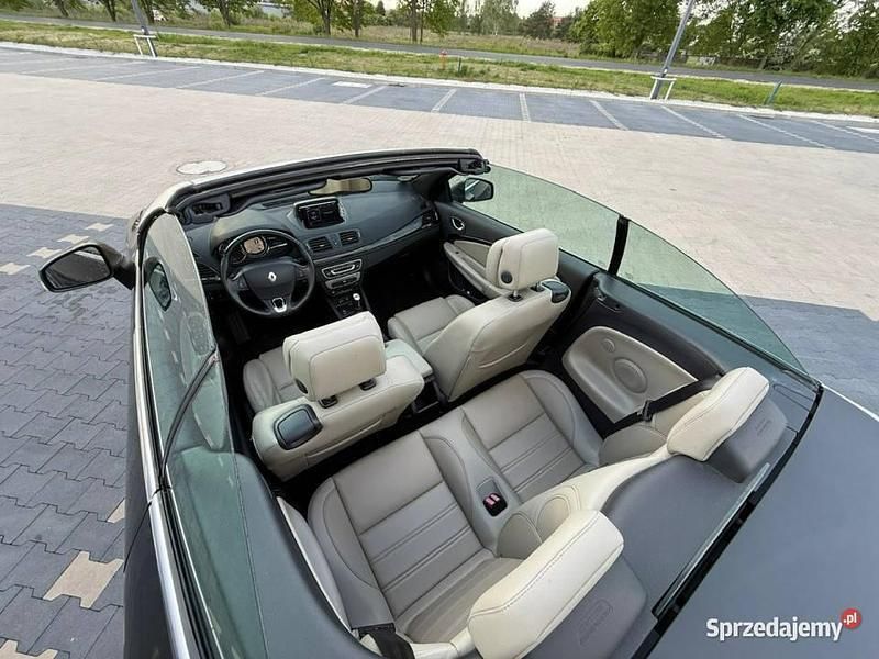 Czarny Używany 2014 Renault Mégane Cabriolet Kabriolet | 35 500 zł - Obraz 1/4