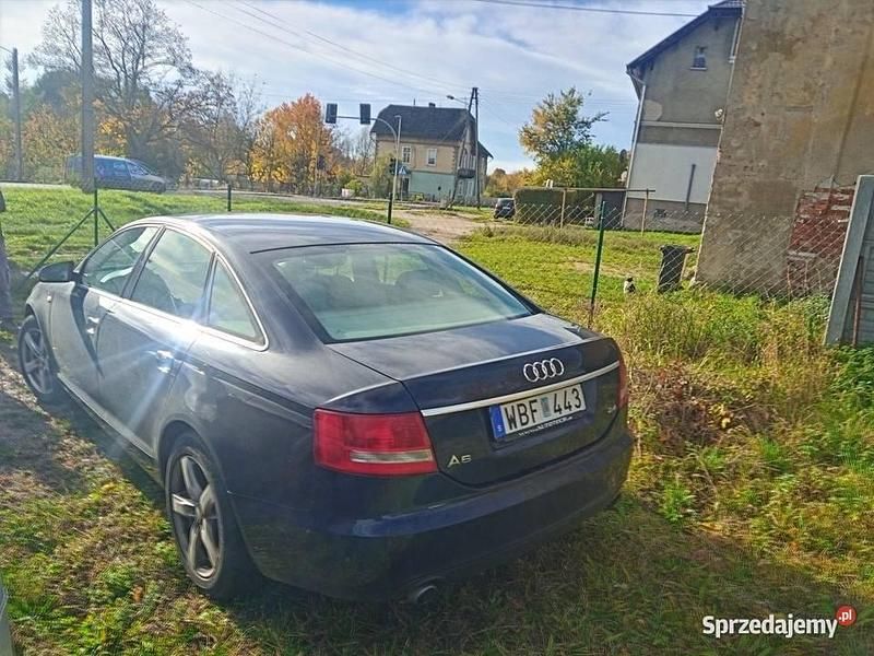 Granatowy Używany 2004 Audi A6 Sedan/Limuzyna | 11 900 zł (Uczciwa cena) - Obraz 1/4