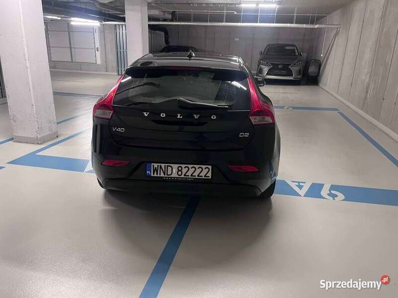 Używany Volvo V40 2013 Czarny Kombi