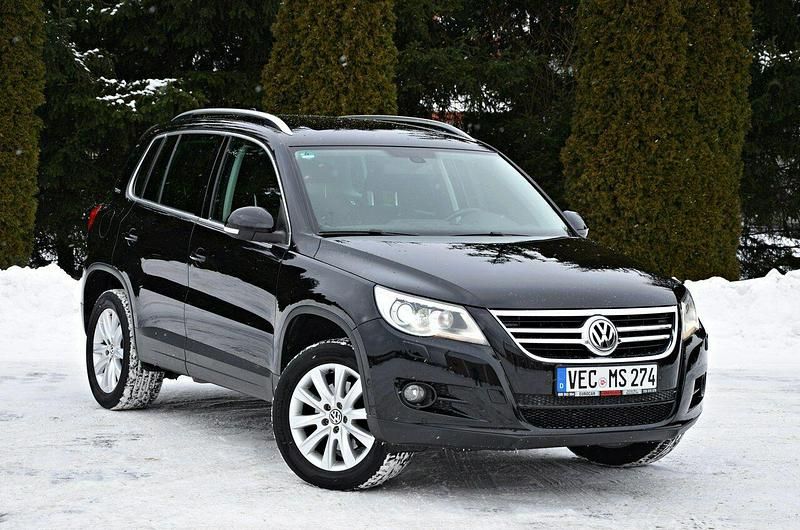 Czarny Używany 2011 VW Tiguan SUV | 38 900 zł (Uczciwa cena) - Obraz 1/4
