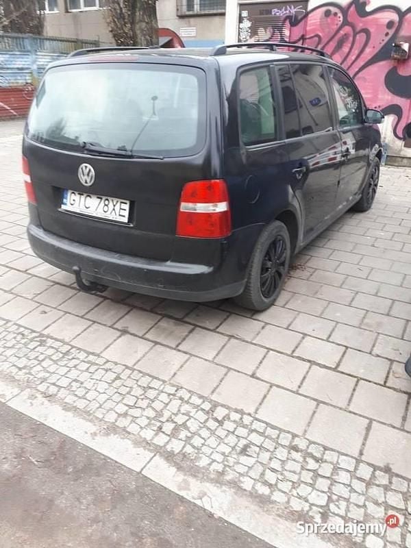 Używany VW Touran 2006 Czarny Minivan