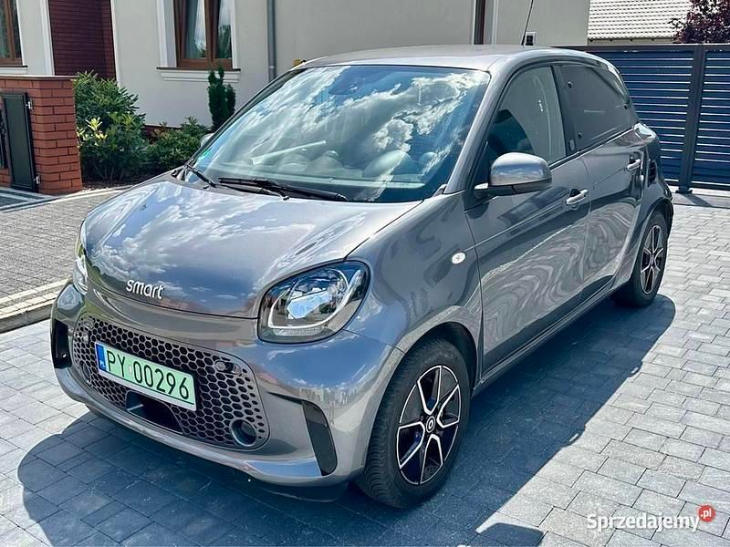 Używany Smart ForFour Electric Drive 2021 Szary Sedan/Limuzyna