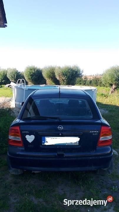 Granatowy Używany 1999 Opel Astra Sedan/Limuzyna | 1900 zł - Obraz 1/4