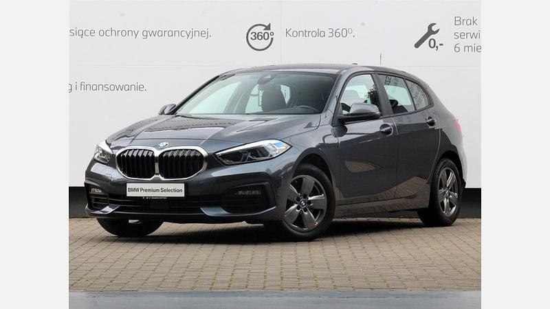 Używany BMW 118 Advantage 150 KM (110 kW) 2021 Mineral grey metallic metalizowany Hatchback