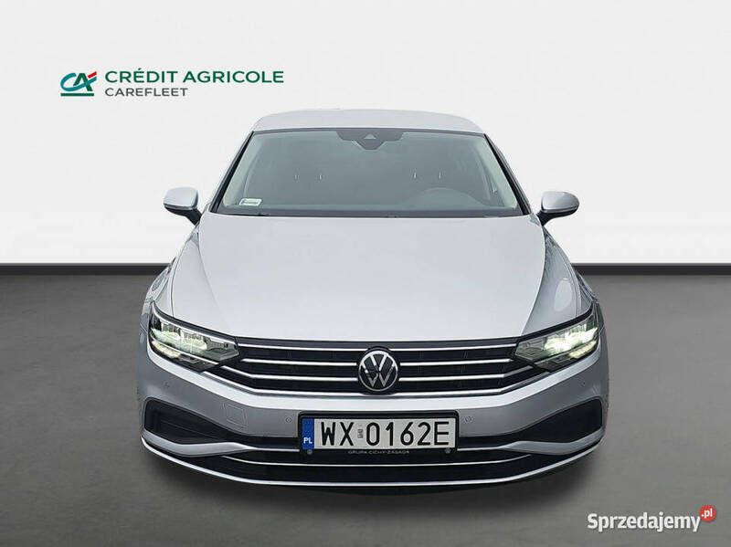 Srebrny Używany 2021 VW Passat Business Sedan/Limuzyna | 69 800 zł (Super Cena) - Obraz 1/4