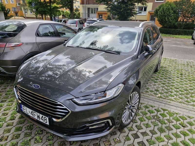 Szary Używany 2021 Ford Mondeo Kombi | 1000 zł - Obraz 1/4