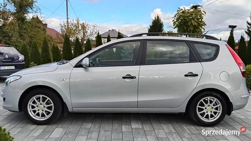 Używany 2009 Hyundai i30 Kombi | 16 900 zł (Uczciwa cena) - Obraz 1/4