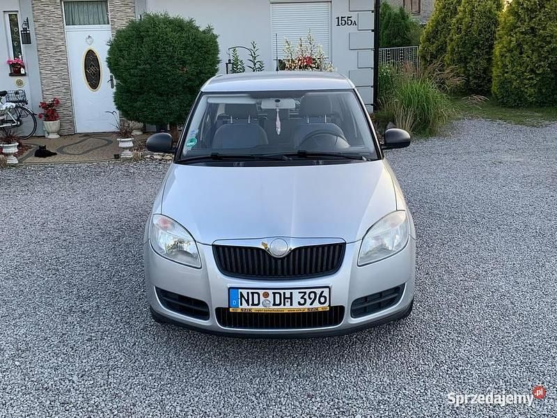 Srebrny Używany 2007 Skoda Fabia Hatchback | 9900 zł (Dość drogi) - Obraz 1/4