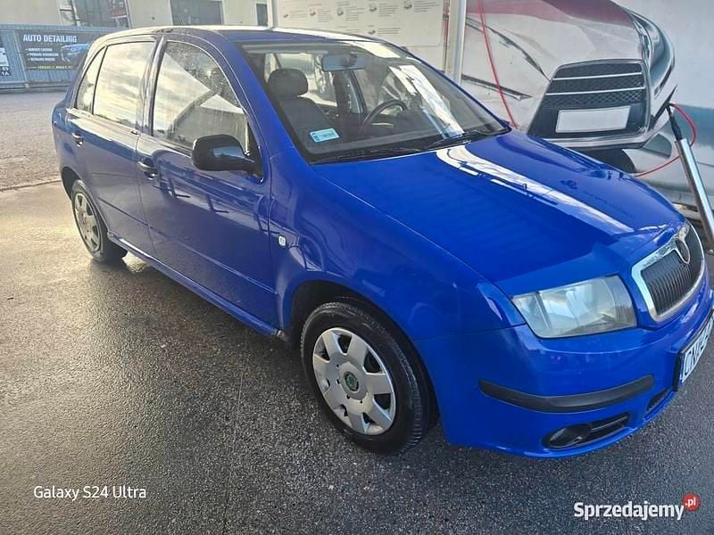 Niebieski Używany 2005 Skoda Fabia Hatchback | 2500 zł (Dobra cena) - Obraz 1/4