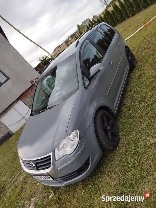 Beżowy Używany 2008 VW Touran Minivan | 16 799 zł - Obraz 1/4