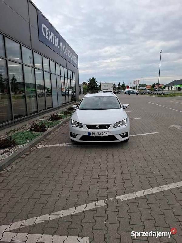 Używany 2016 Seat Leon ST FR Kombi | 44 900 zł (Uczciwa cena) - Obraz 1/4