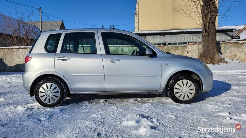 Używany Mazda 2 2004 Hatchback