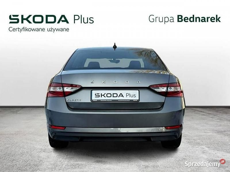 Używany Skoda Superb 2022 Szary Sedan/Limuzyna