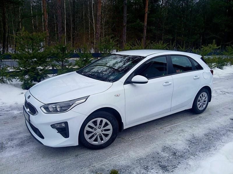 Używany Kia Ceed 2020 Biały Hatchback