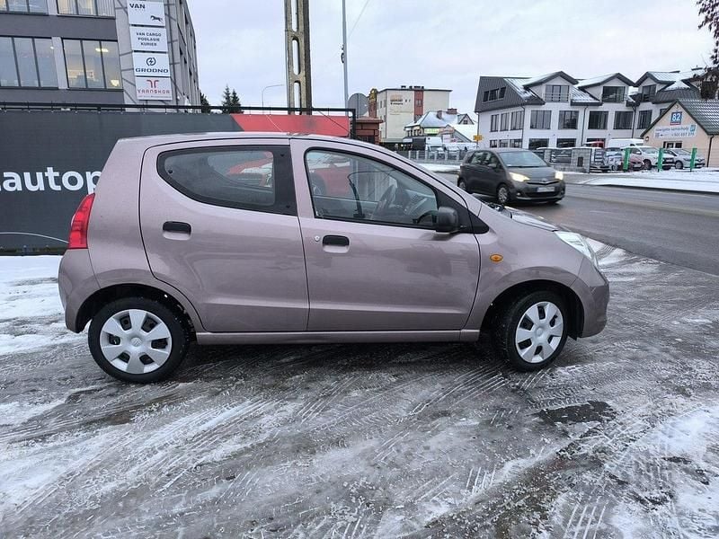 Używany Suzuki Alto 65 KM (47 kW) 2012 Inny (metalik, perła) Hatchback