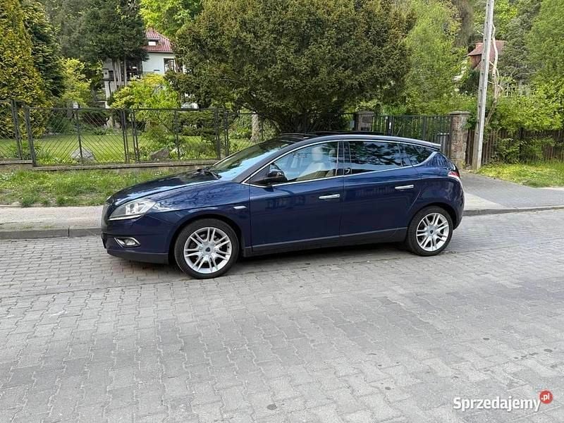 Używany Lancia Delta 2009 Granatowy Hatchback