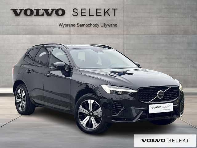 Używany Volvo XC60 349 KM (256 kW) 2025 Czarny SUV