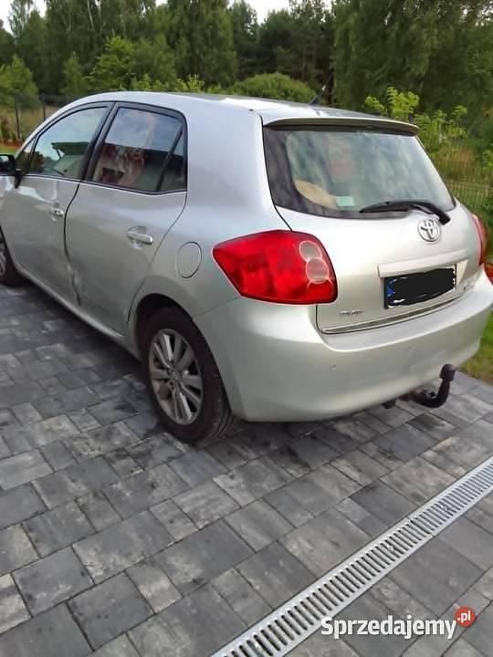 Srebrny Używany 2006 Toyota Auris | 12 500 zł (Uczciwa cena) - Obraz 1/3