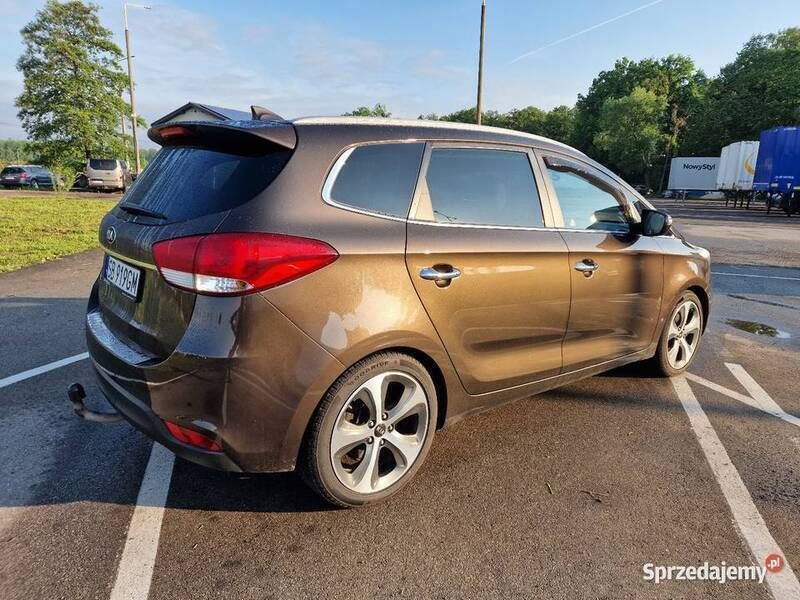 Brązowy Używany 2015 Kia Carens Minivan | 47 900 zł (Drogi) - Obraz 1/4