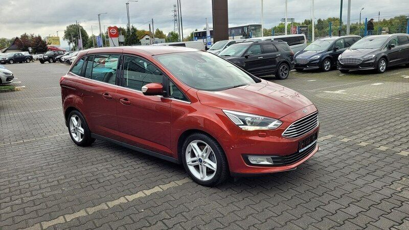 Bordowy Używany 2018 Ford Grand C-Max Titanium Minivan | 77 700 zł - Obraz 1/4