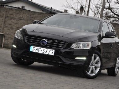 Inny kolor Używany 2015 Volvo V60 Kombi | 38 700 zł (Super Cena) - Obraz 1/4
