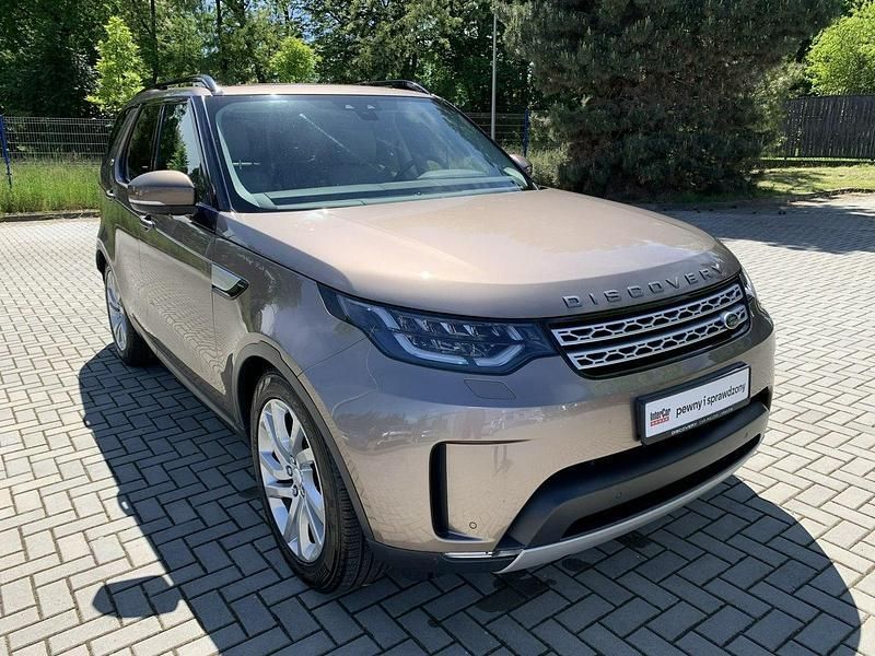 Używany Land Rover Discovery 5 HSE 240 KM (176 kW) 2017 Brązowy (metalik) SUV