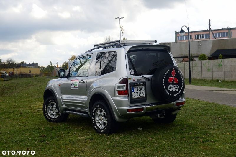 Mitsubishi pajero iii