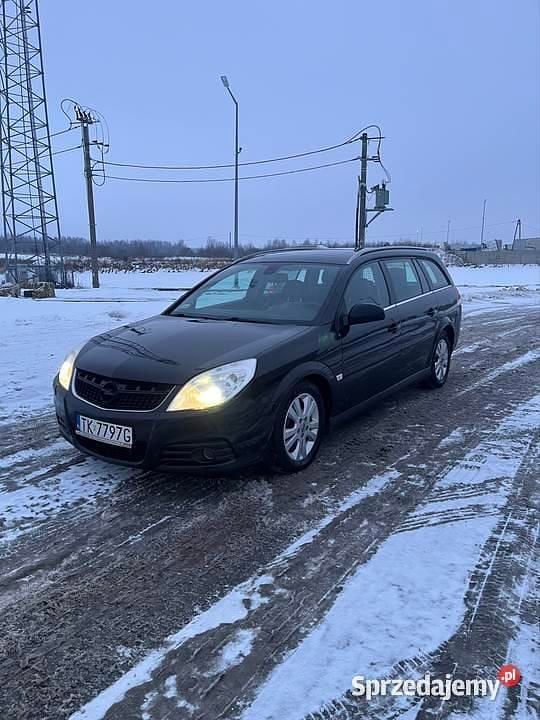 Używany Opel Vectra 2007 Czarny Kombi