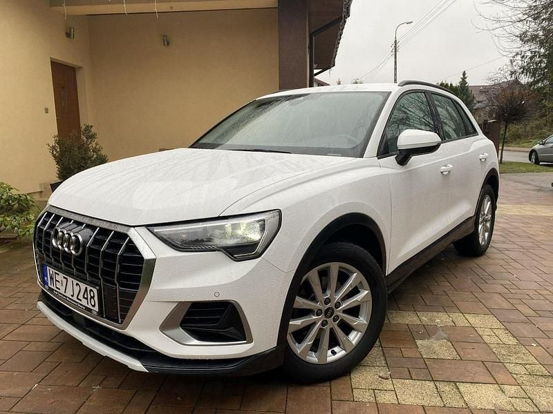 Biały Używany 2022 Audi Q3 Advanced SUV | 97 900 zł (Super Cena) - Obraz 1/4