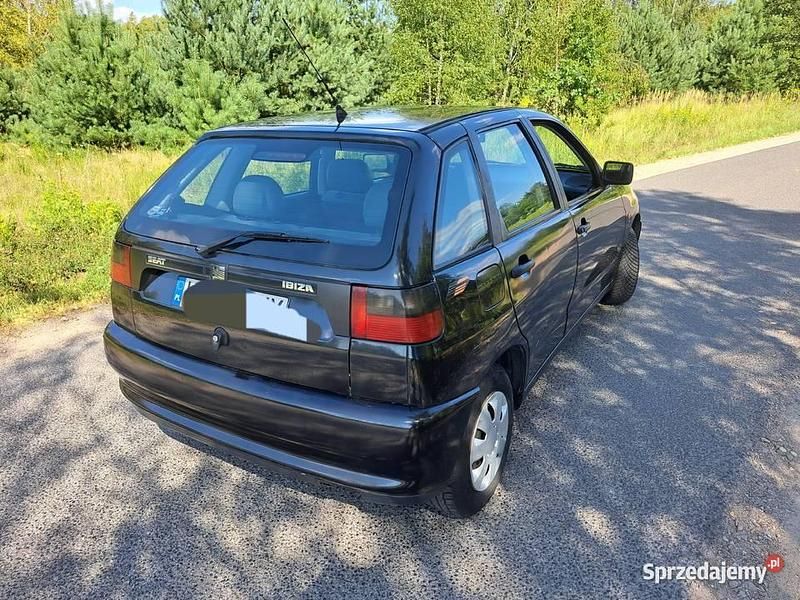 Używany 2000 Seat Ibiza | 2500 zł (Uczciwa cena) - Obraz 1/4