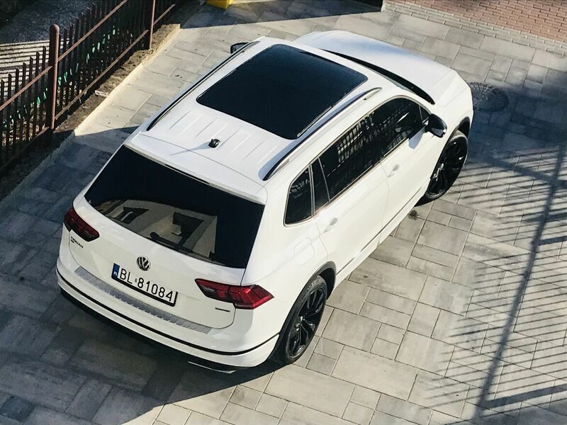 Biały Używany 2021 VW Tiguan SUV | 130 555 zł - Obraz 1/4