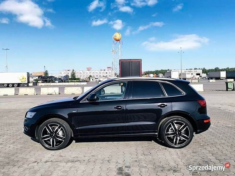 Czarny Używany 2013 Audi SQ5 S-Line SUV | 66 900 zł (Dość drogi) - Obraz 1/4