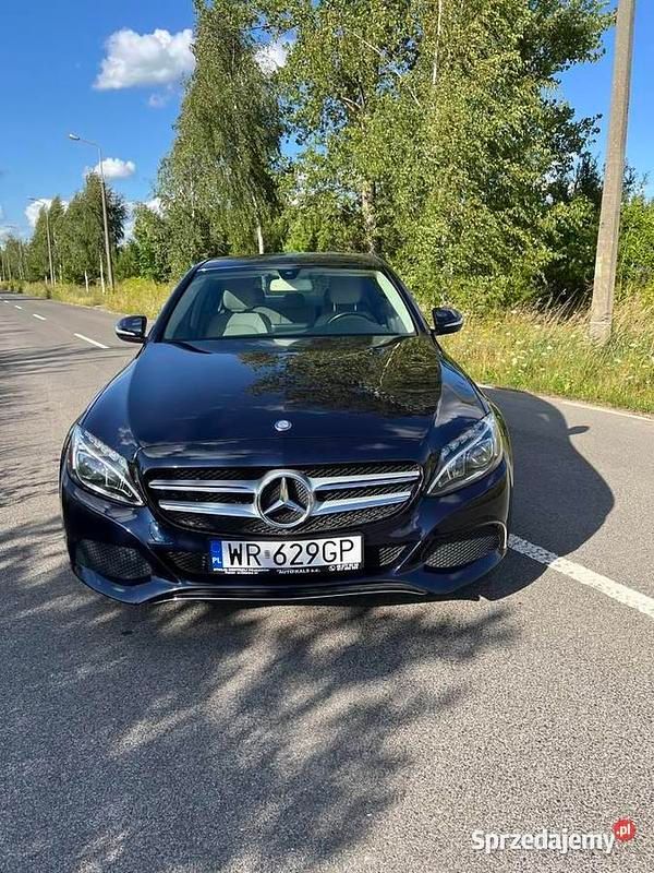 Używany 2015 Mercedes C300 | 72 000 zł - Obraz 1/4
