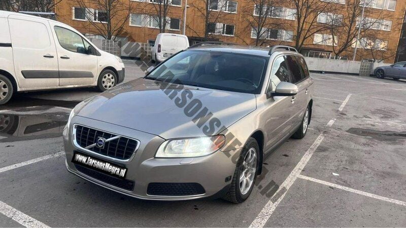 Brązowy Używany 2008 Volvo V70 Kombi | 25 380 zł - Obraz 1/4