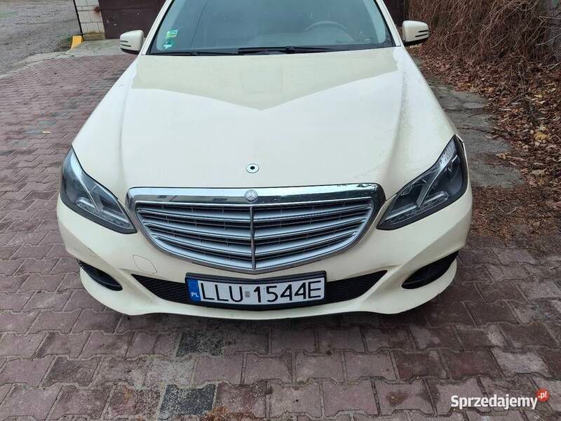 Używany Mercedes 200 2013 Żółty Kombi