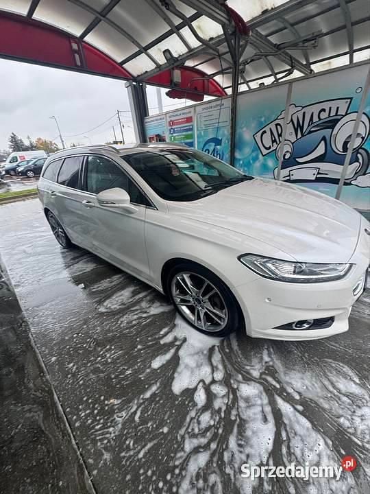 Używany Ford Mondeo Titanium 2016 Biały Kombi