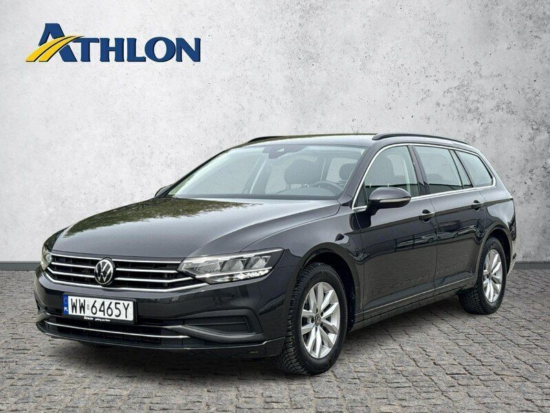 Szary (metalik) Używany 2022 VW Passat Kombi | 85 500 zł (Uczciwa cena) - Obraz 1/4