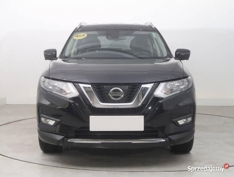 Używany Nissan X-Trail 177 KM (130 kW) 2017 Czarny SUV