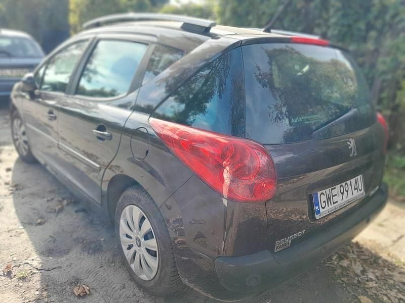 Używany Peugeot 207 2011 Inny kolor Hatchback